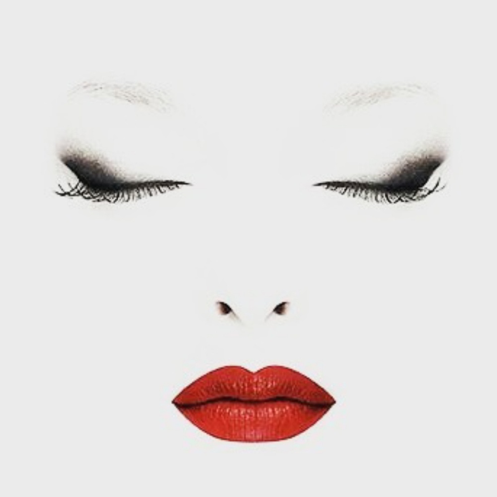 Meet your Posher, Adira